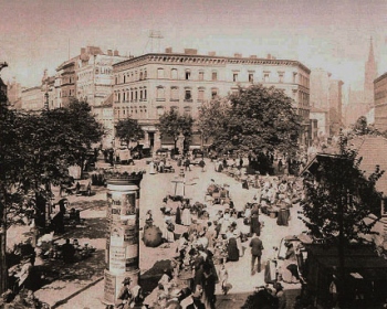 Czerwony pl. wylot Legnickiej i Rybackiej