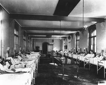 Komandorska ul. Szpital-AE wnętrze 1895